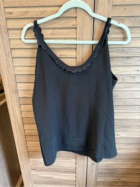 CUPSHE Black Lace-Trim Tank Top - Women